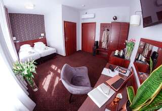 Апарт-отели City Center Rooms Piotrkowska 91 Лодзь Двухместный номер с 1 кроватью или 2 отдельными кроватями-1